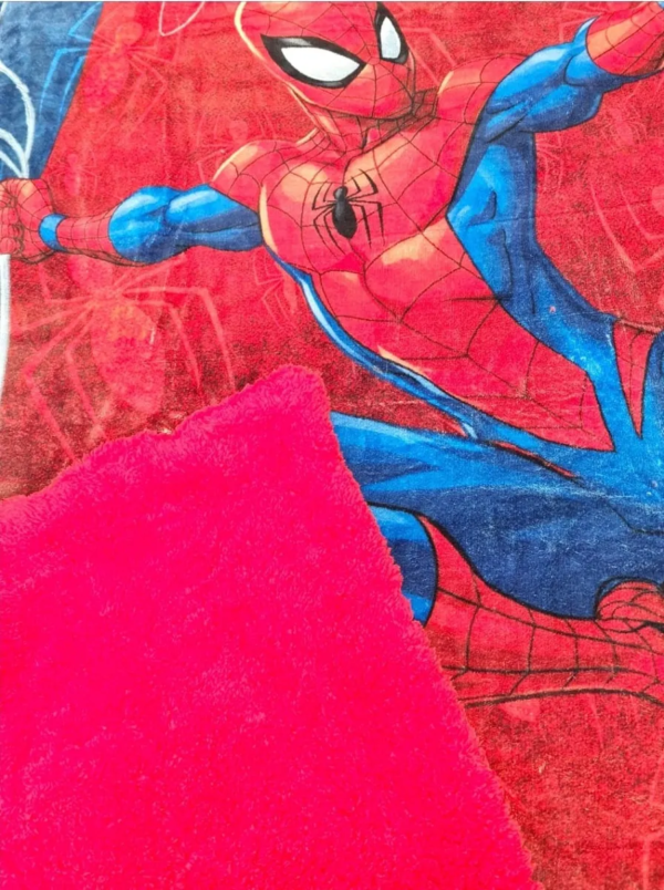 Cobertor Borrega Amigo Spider Man Hero