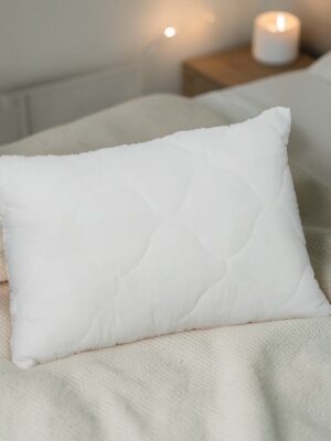 ALMOHADA CAPITONDA ESTANDAR SIN CAPULLO. Almohada Capitonada Sin Capullo Estandar